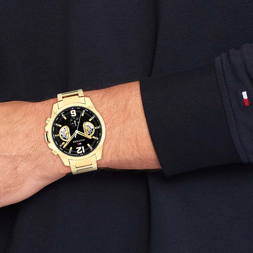 Tommy Hilfiger Montre Acier Doré Cadran Noir Élégante Homme