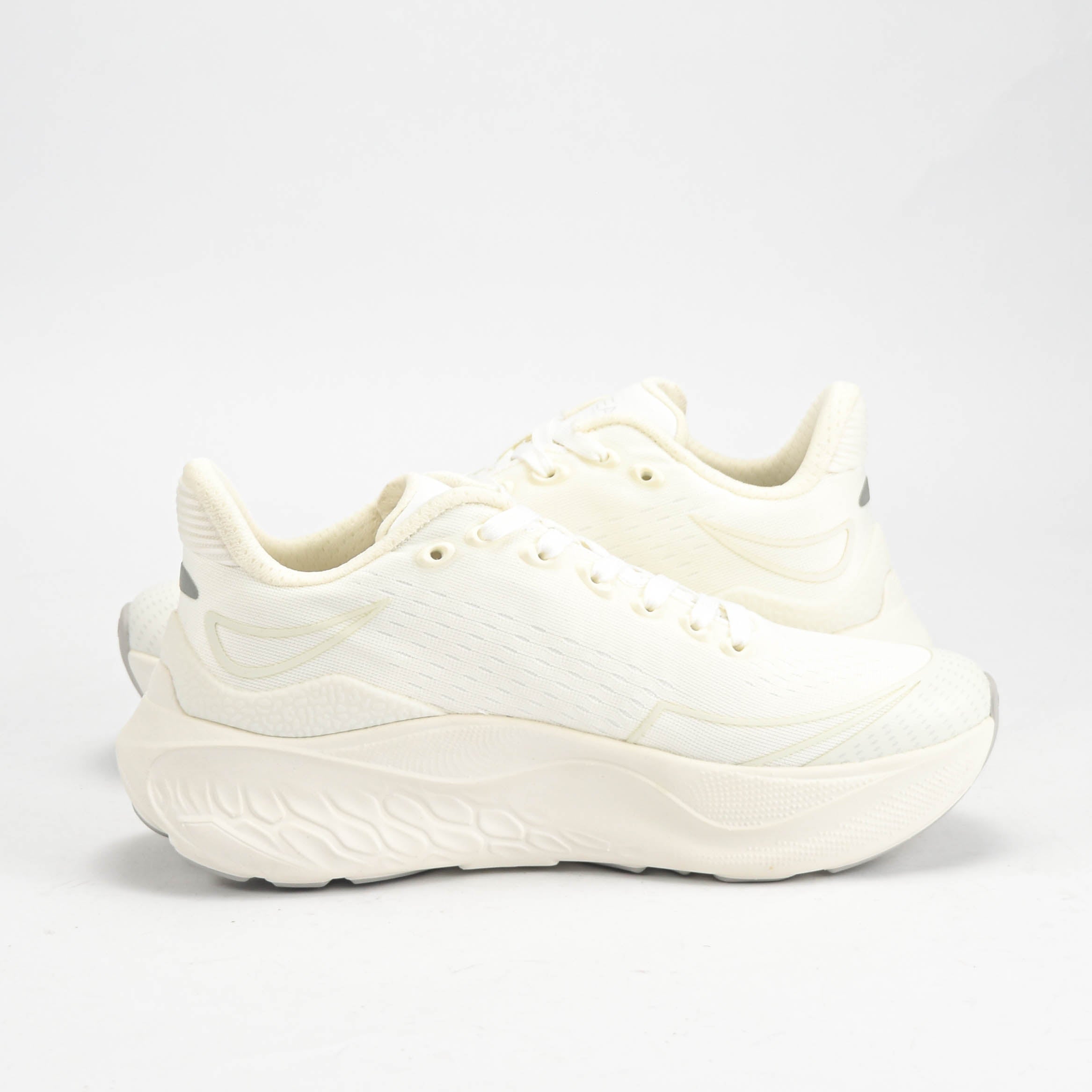 EA7 Emporio Armani Baskets Crusher Distance Blanches Homme