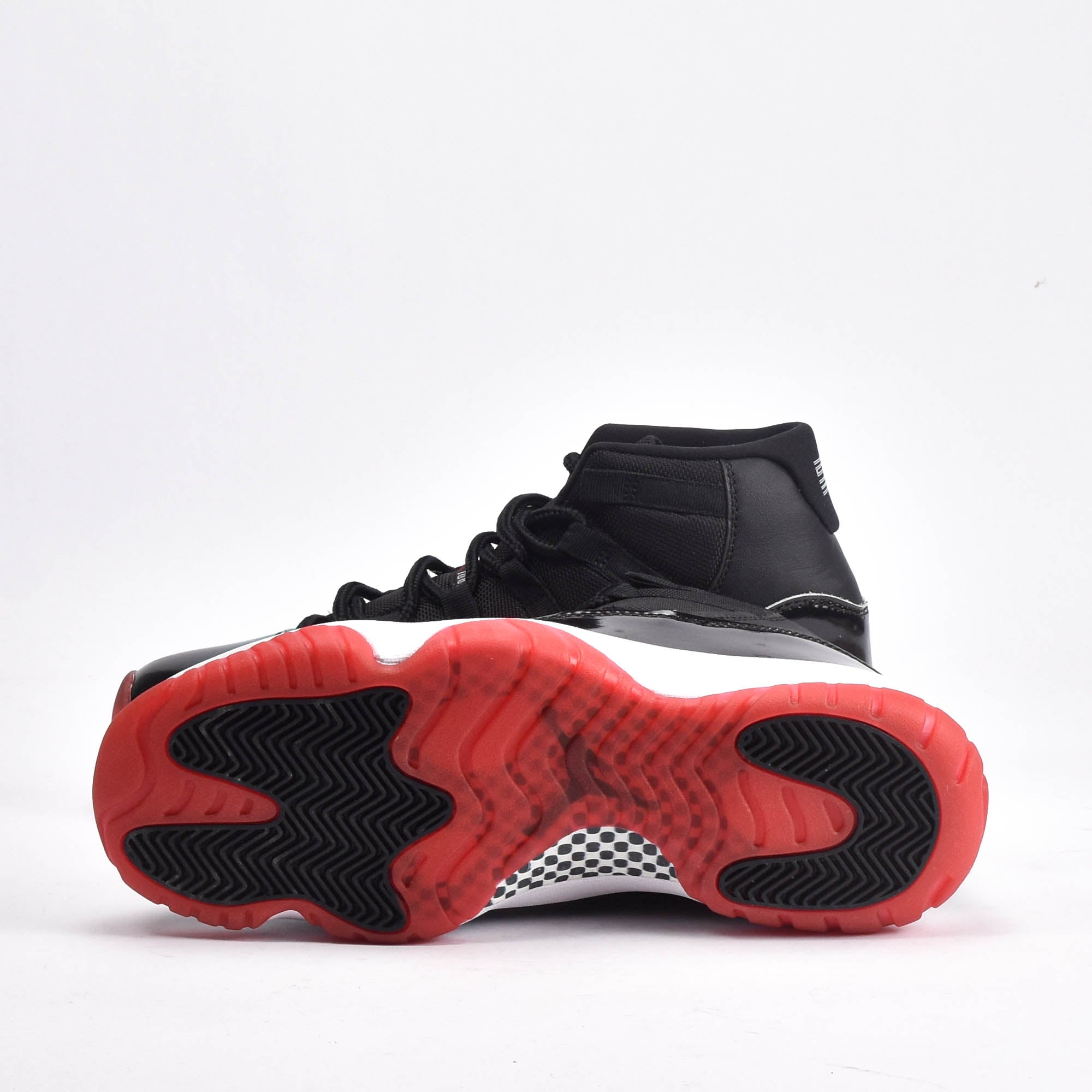 Nike Jordan Baskets Montantes Noir et Rouge Homme