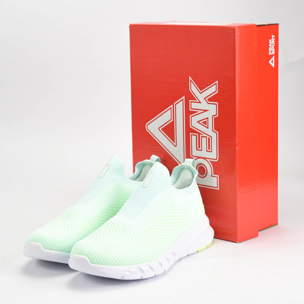 Peak Baskets Slip-on Légères Respirantes Femme
