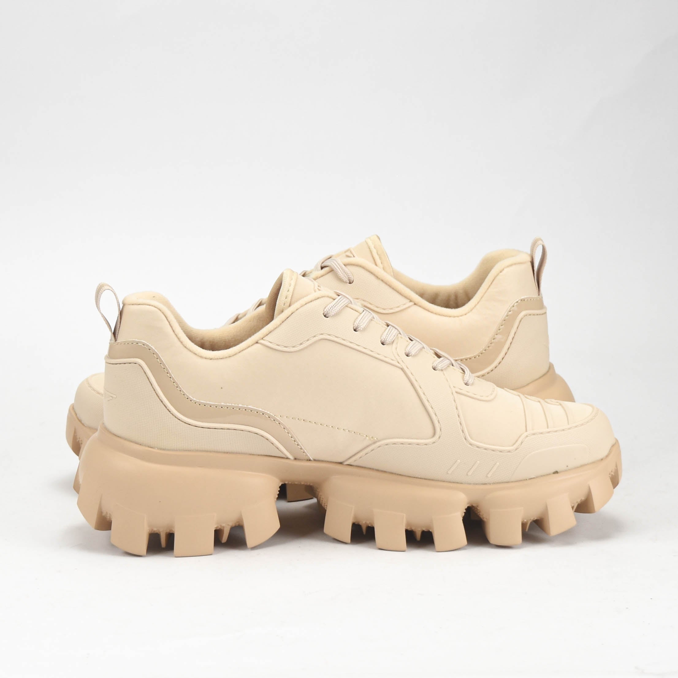 VO7 Baskets Amber Nude Élégantes Femme