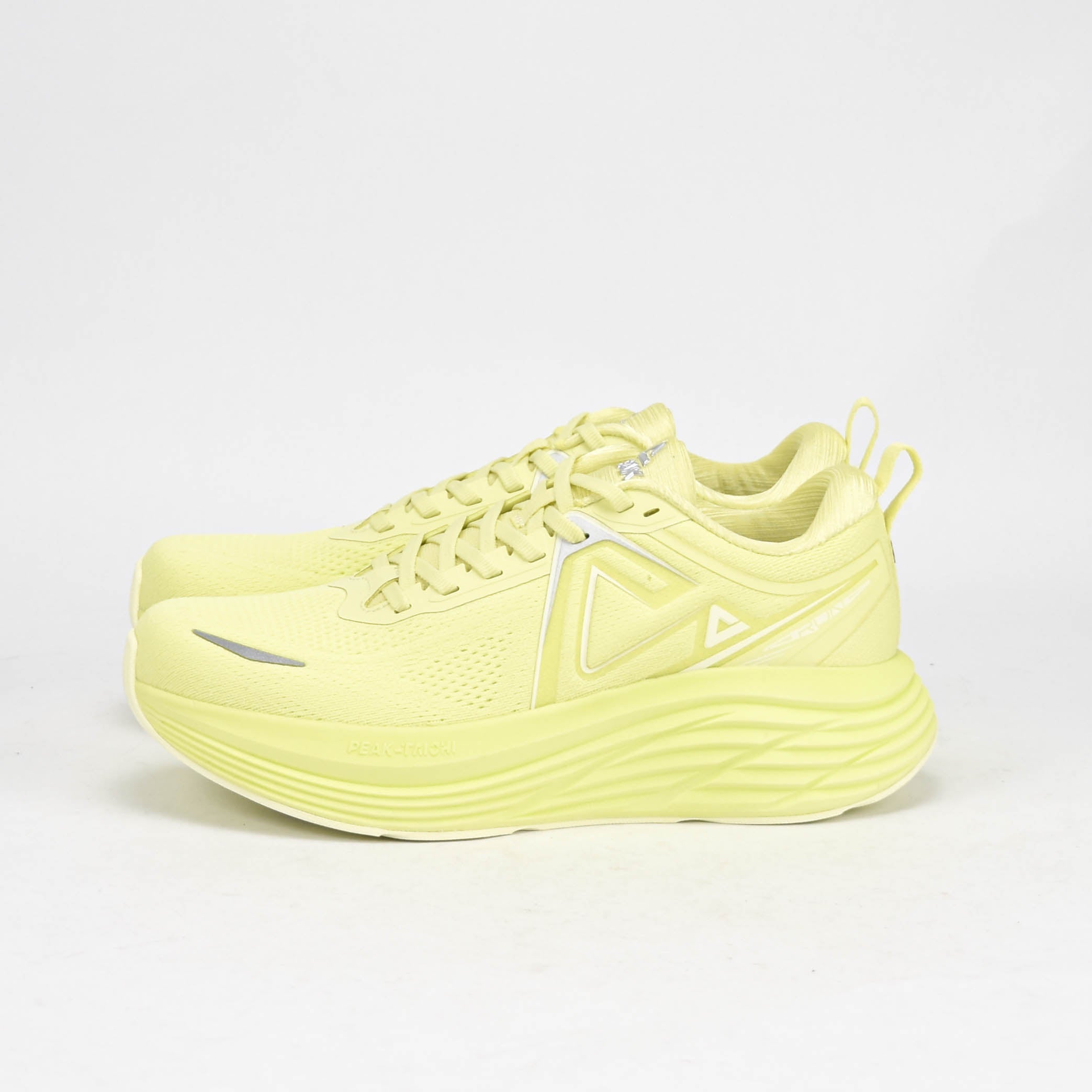Peak Taichi Baskets de Running Confortables Homme