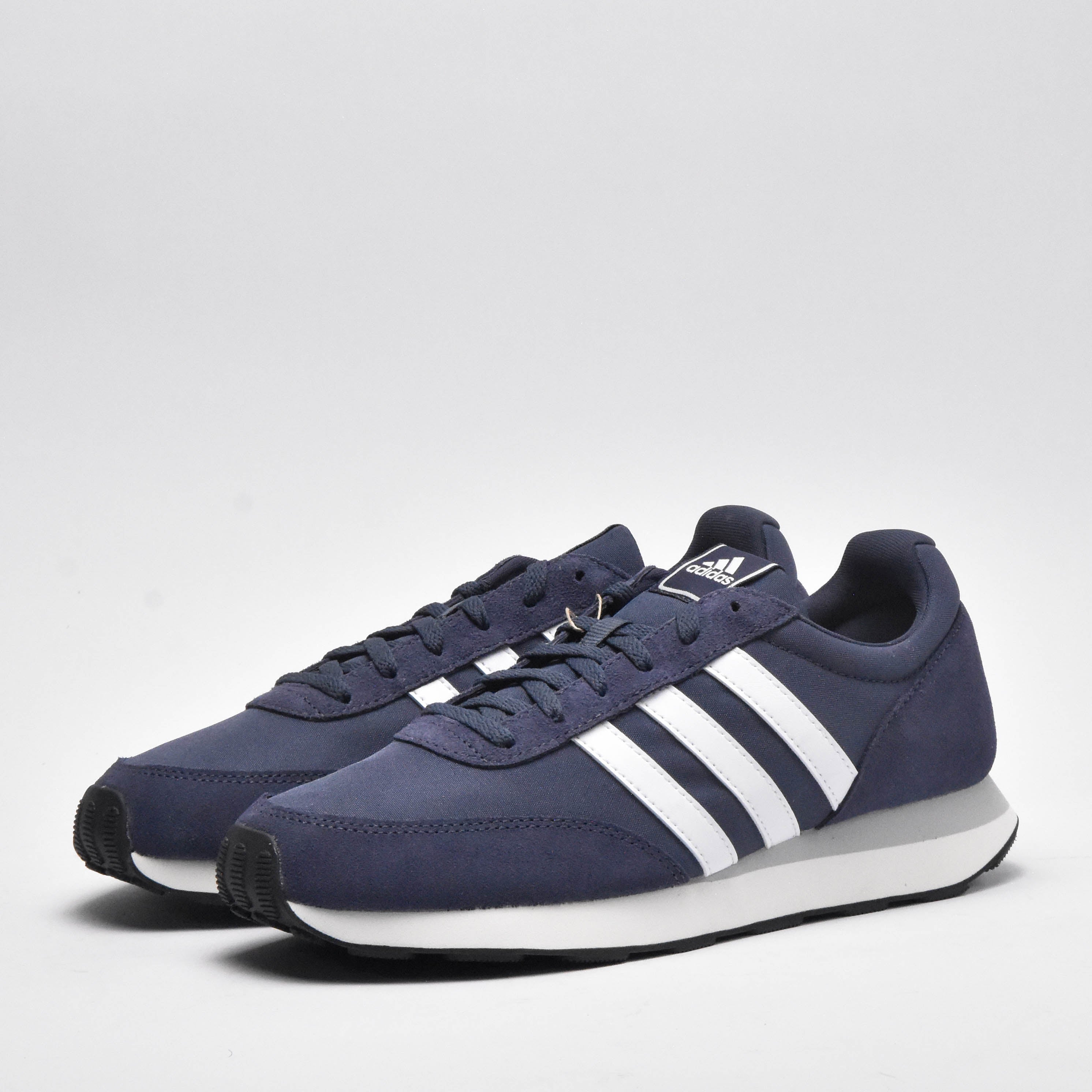 ADIDAS RUN 60S 3.0﻿ 2