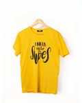 T-shirt JAUNE ET NOIR *I NEED MORE SHOES*