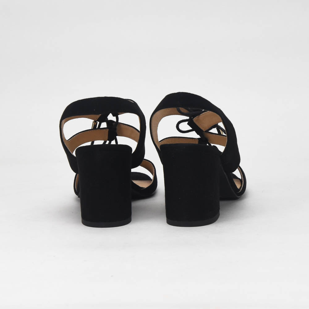 André Sandales à Talons Lacées Élégantes Femme