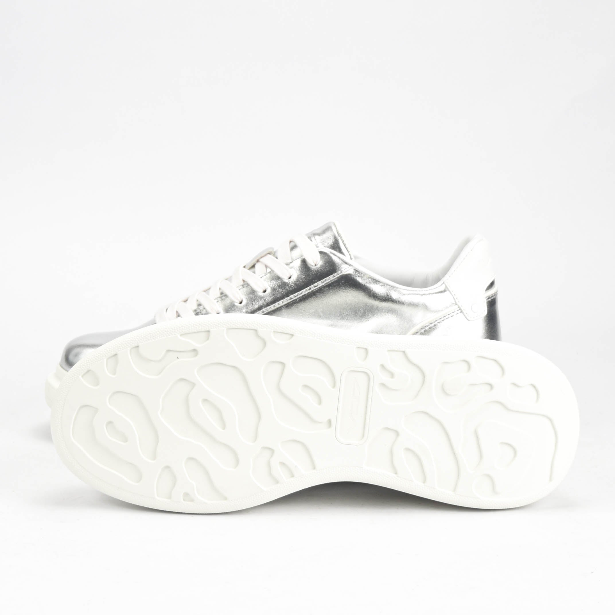 VO7 Baskets Elysee Argentées Femme
