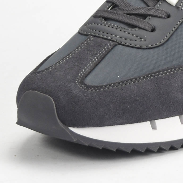 EA7 Emporio Armani Sneakers Lifestyle Élégantes Homme