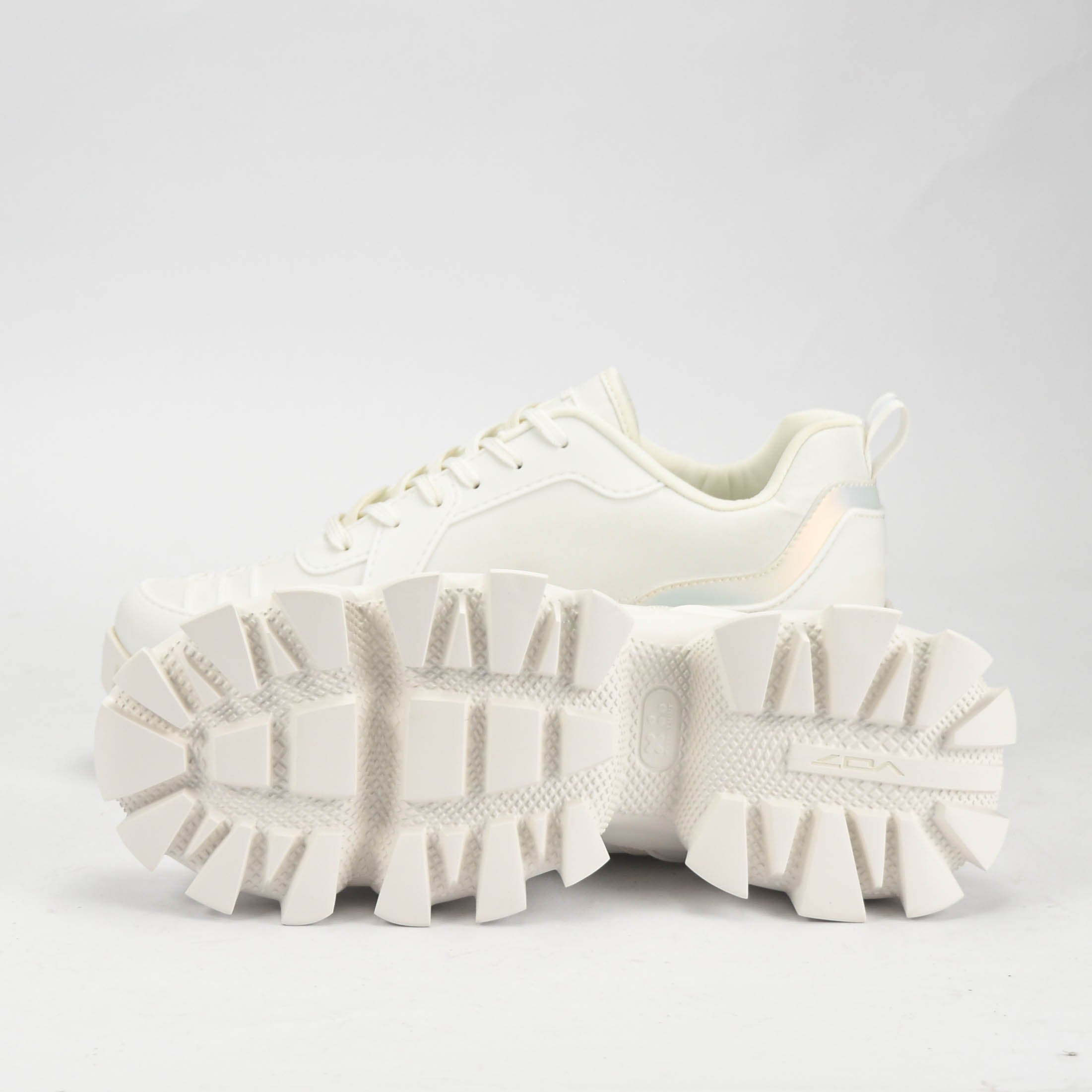 VO7 Baskets Amber Chunky Style Blanc Femme