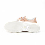 André Baskets Vernies à Lacets Ruban Femme