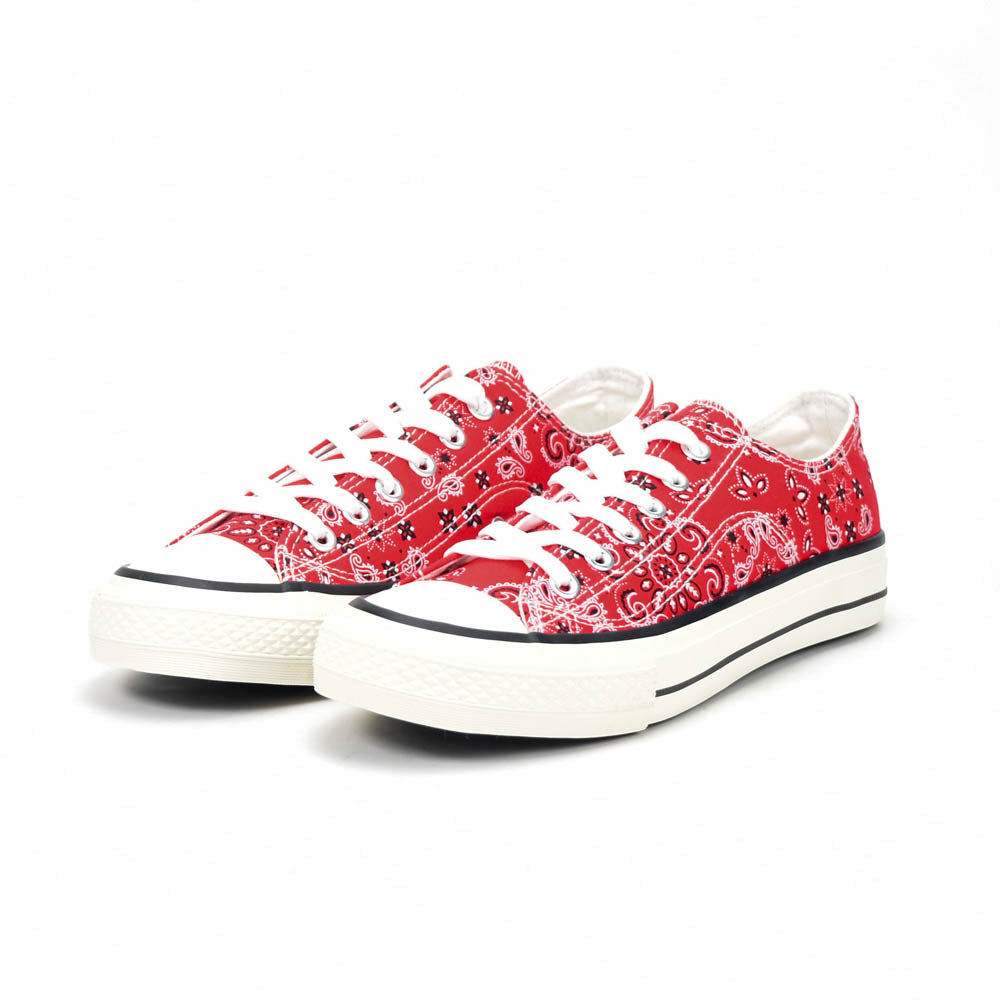 André Baskets Basses Imprimé Bandana Rouge Femme