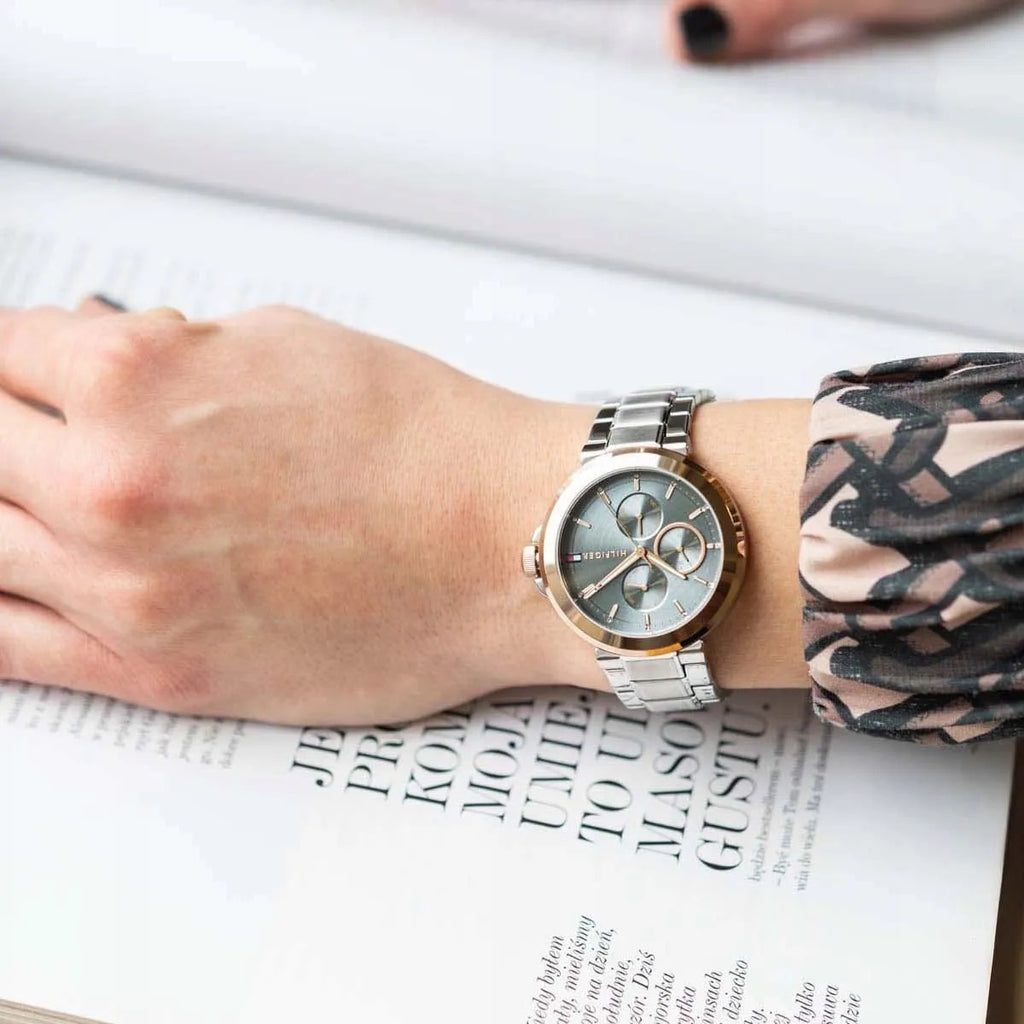 Tommy Hilfiger Montre Élégante Bicolore Femme