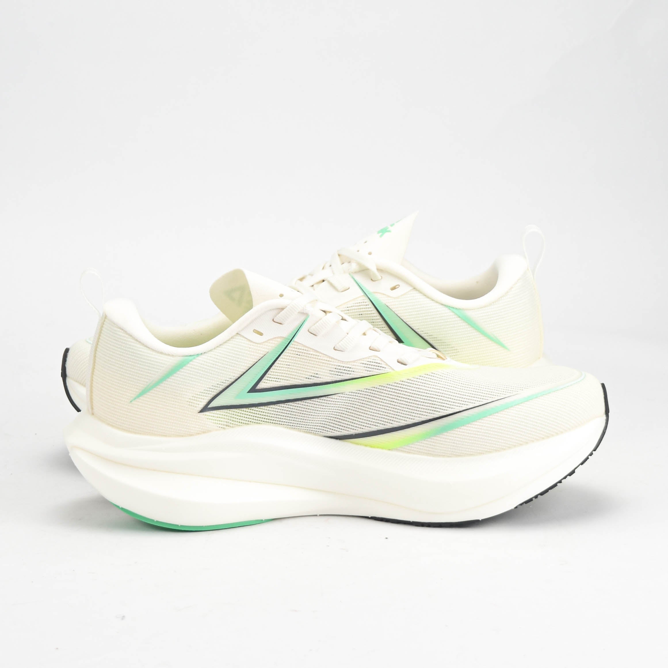 Peak Taichi Baskets de Running Confortables Homme