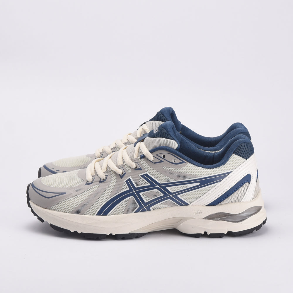 ASICS GEL FLUX CN﻿ 3