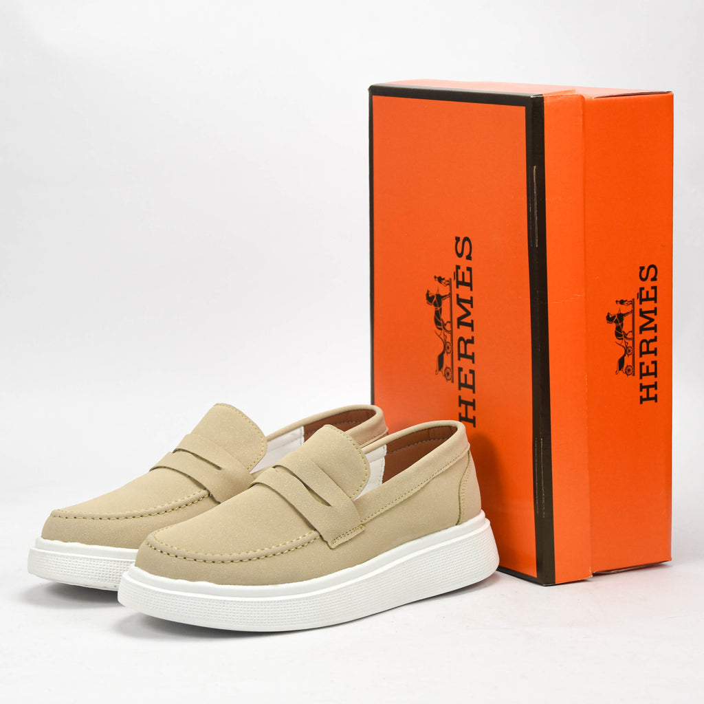 Hermès Mocassins Casual Beige Élégants Homme
