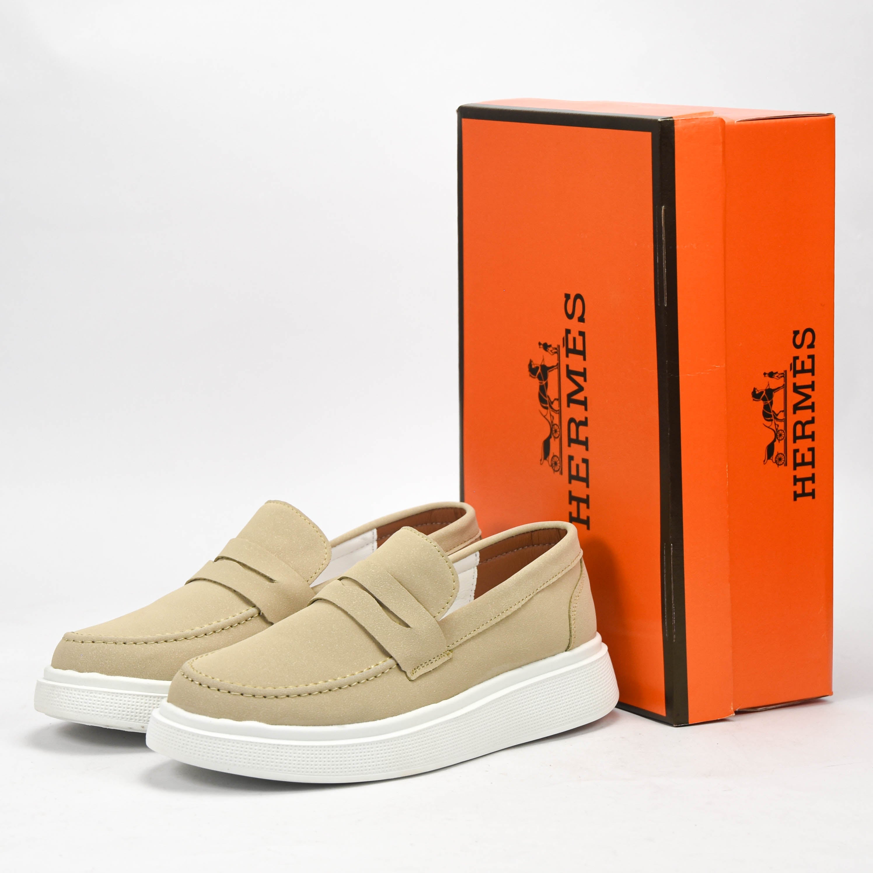 Hermès Mocassins Casual Beige Élégants Homme