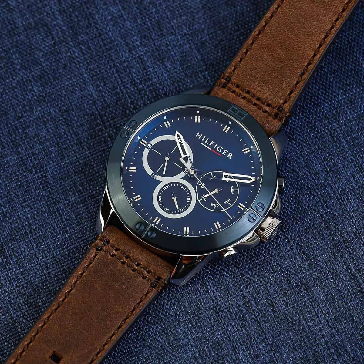 Tommy Hilfiger Montre Chronographe Bracelet Cuir Homme