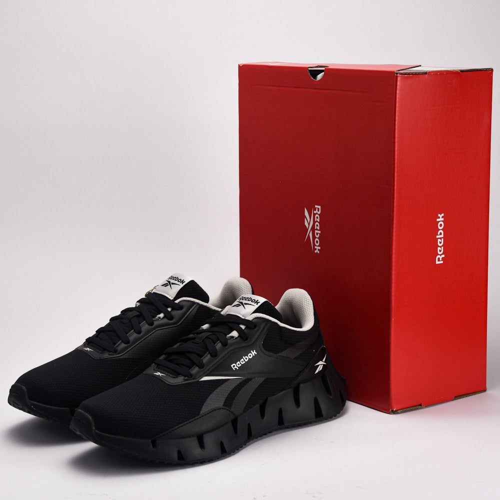 REEBOK ZIG DYNAMICA STR﻿ 1