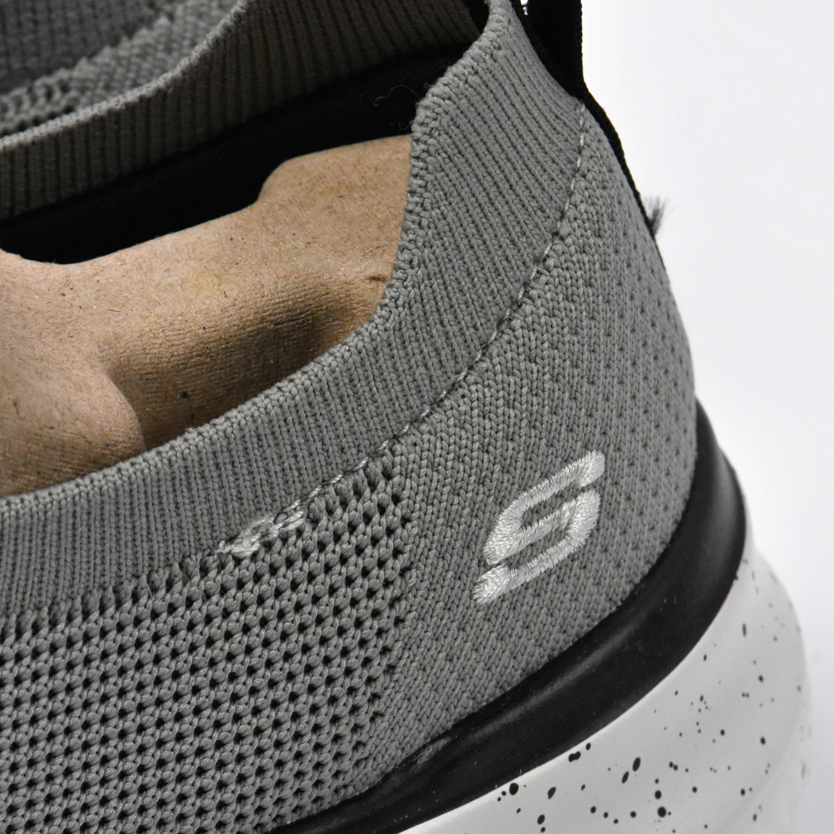 SKECHERS CORWEN﻿ 6