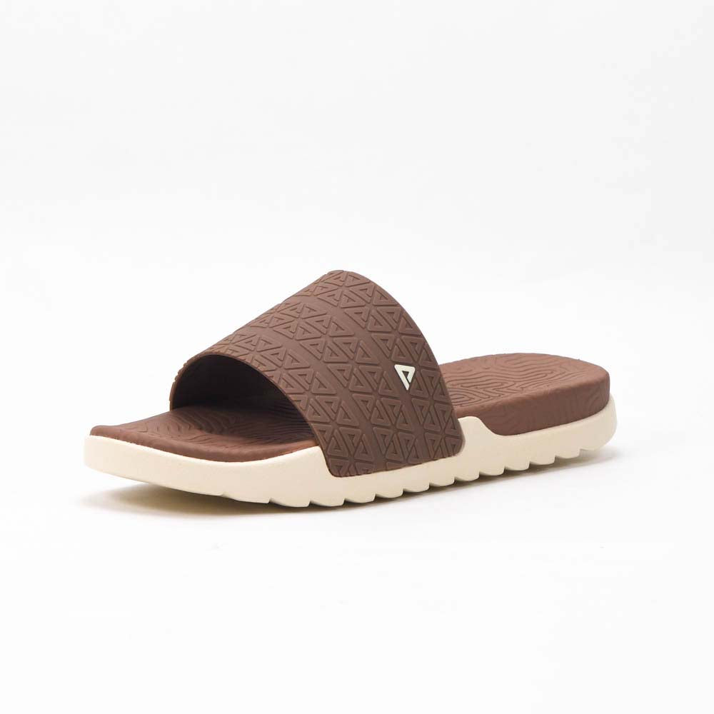 Peak Slippers Brown