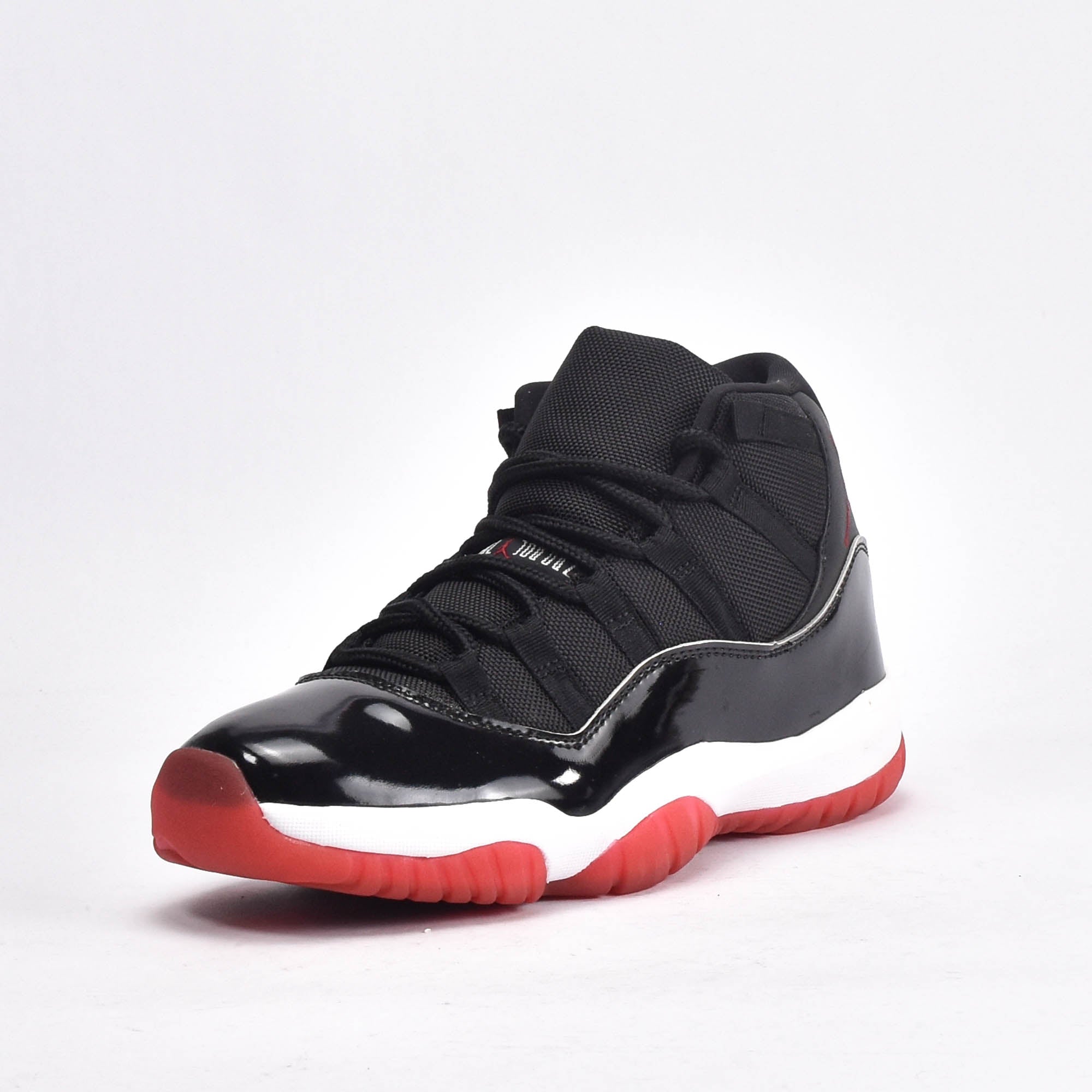 Nike Jordan Baskets Montantes Noir et Rouge Homme