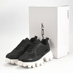 VO7 Baskets Chunky Noir et Blanc Style Urbain Homme