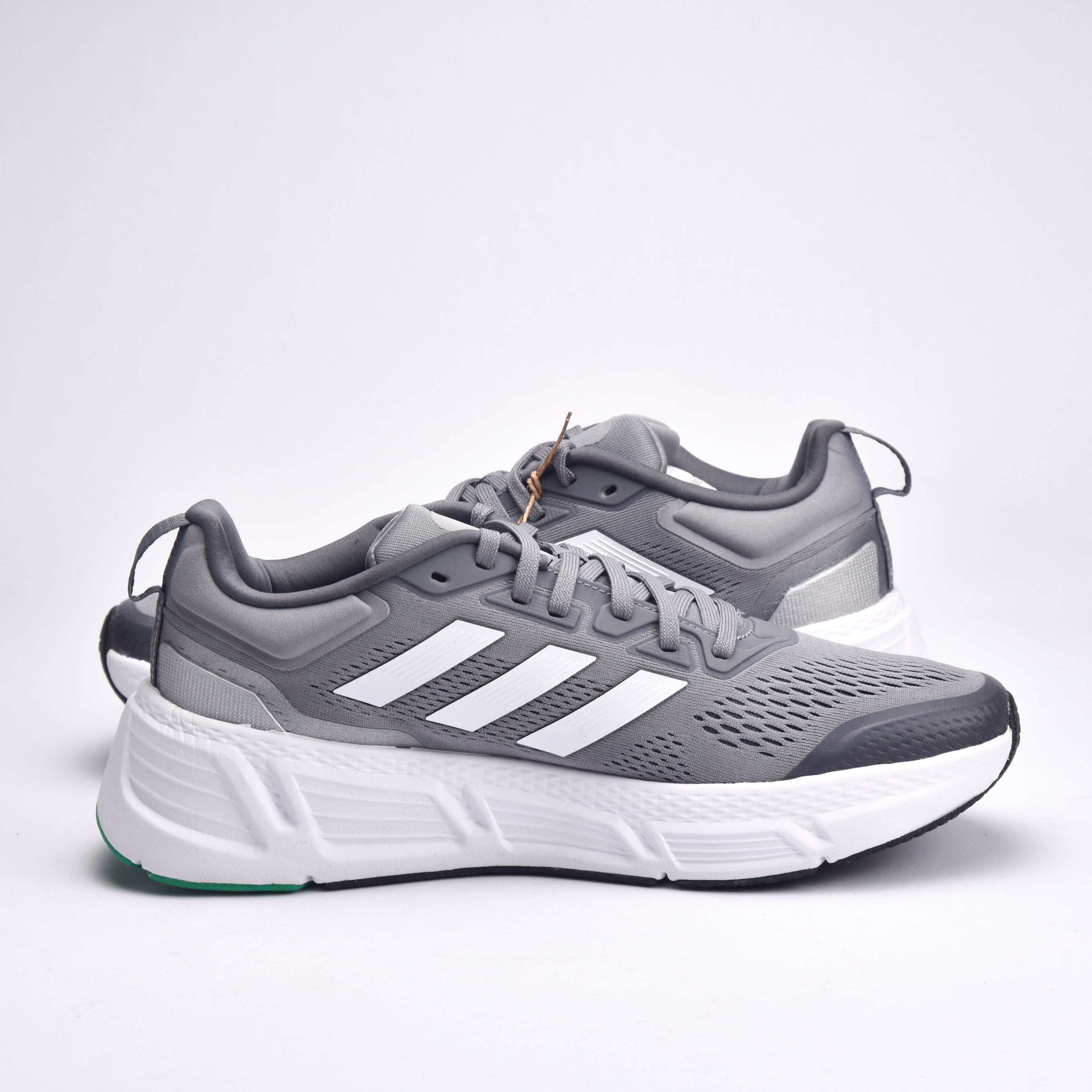 Adidas Questar Baskets de Running Confortables Homme