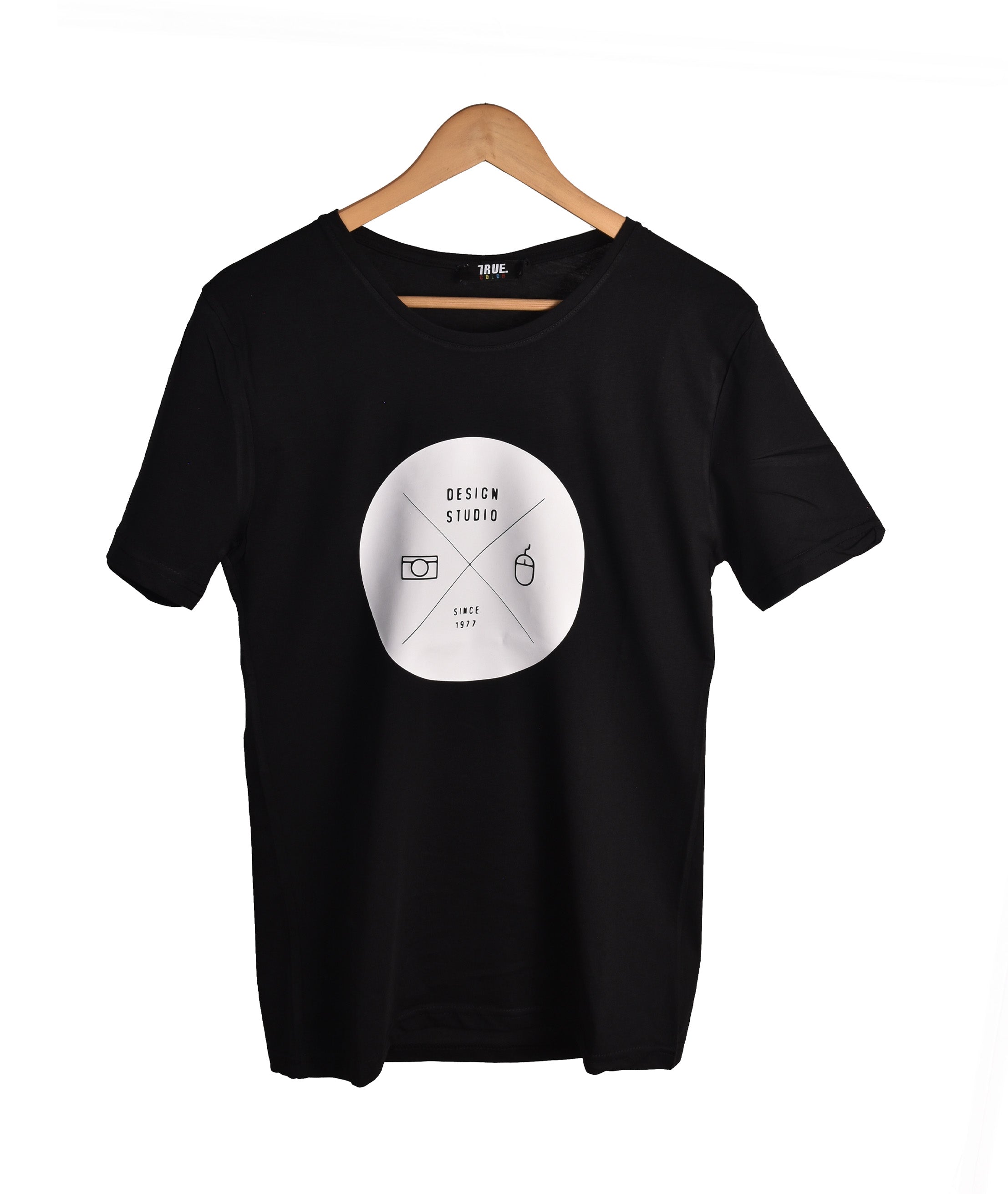 T-shirt NOIR *DESIGN STUDIO*