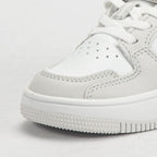 Champion Baskets Rebound Low Scratch Enfant Blanc et Gris