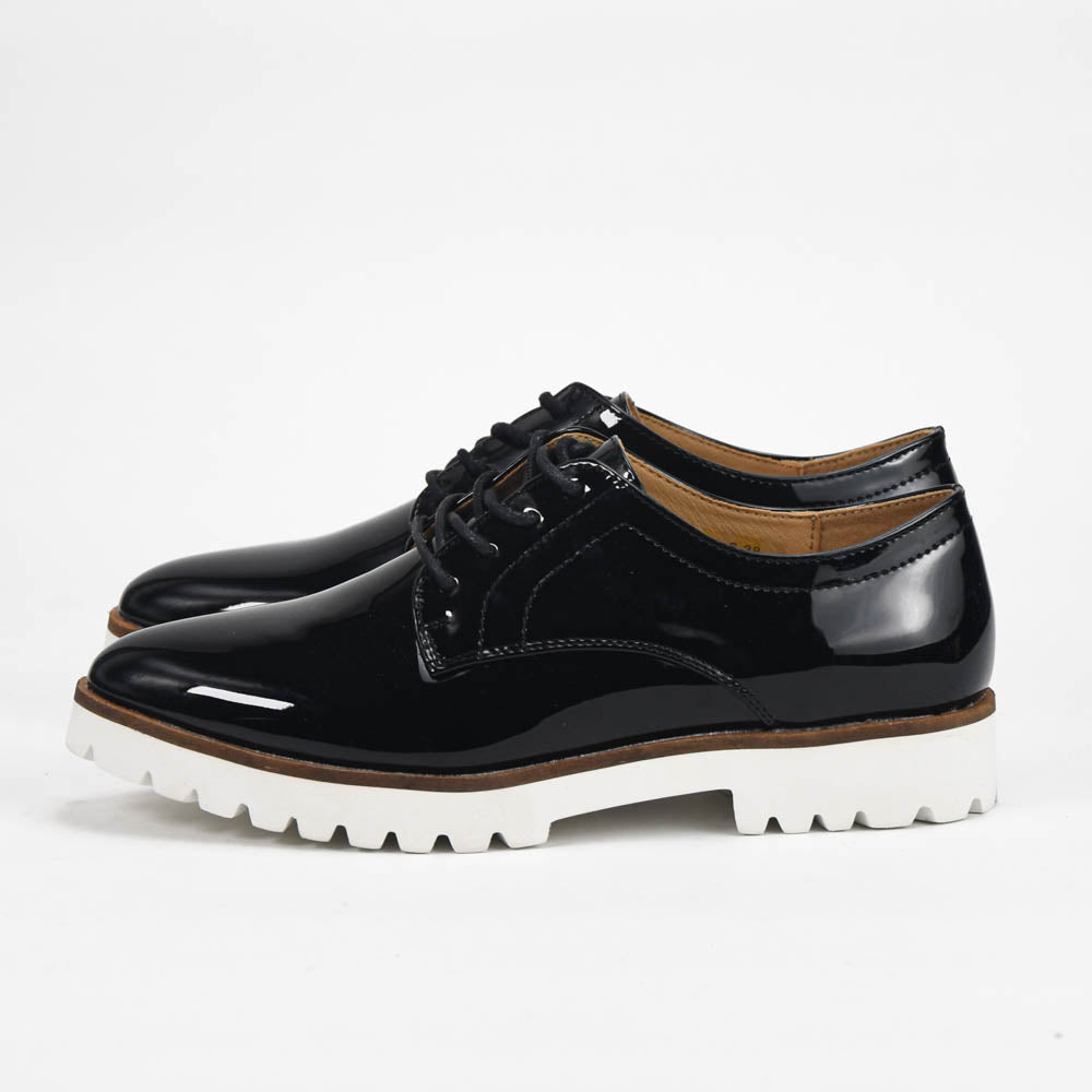 André Chaussures Derby Vernies Élégantes Femme