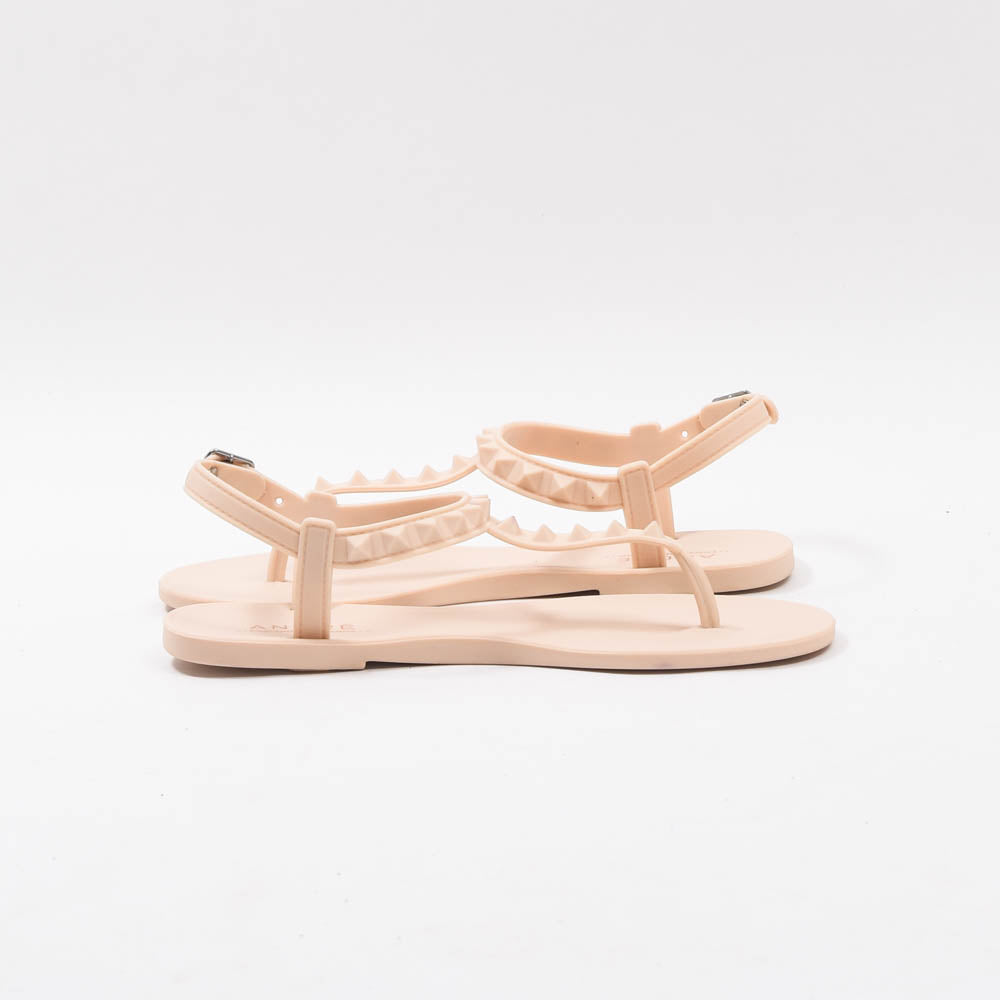 André Sandales Entre-Doigts Cloutées Femme