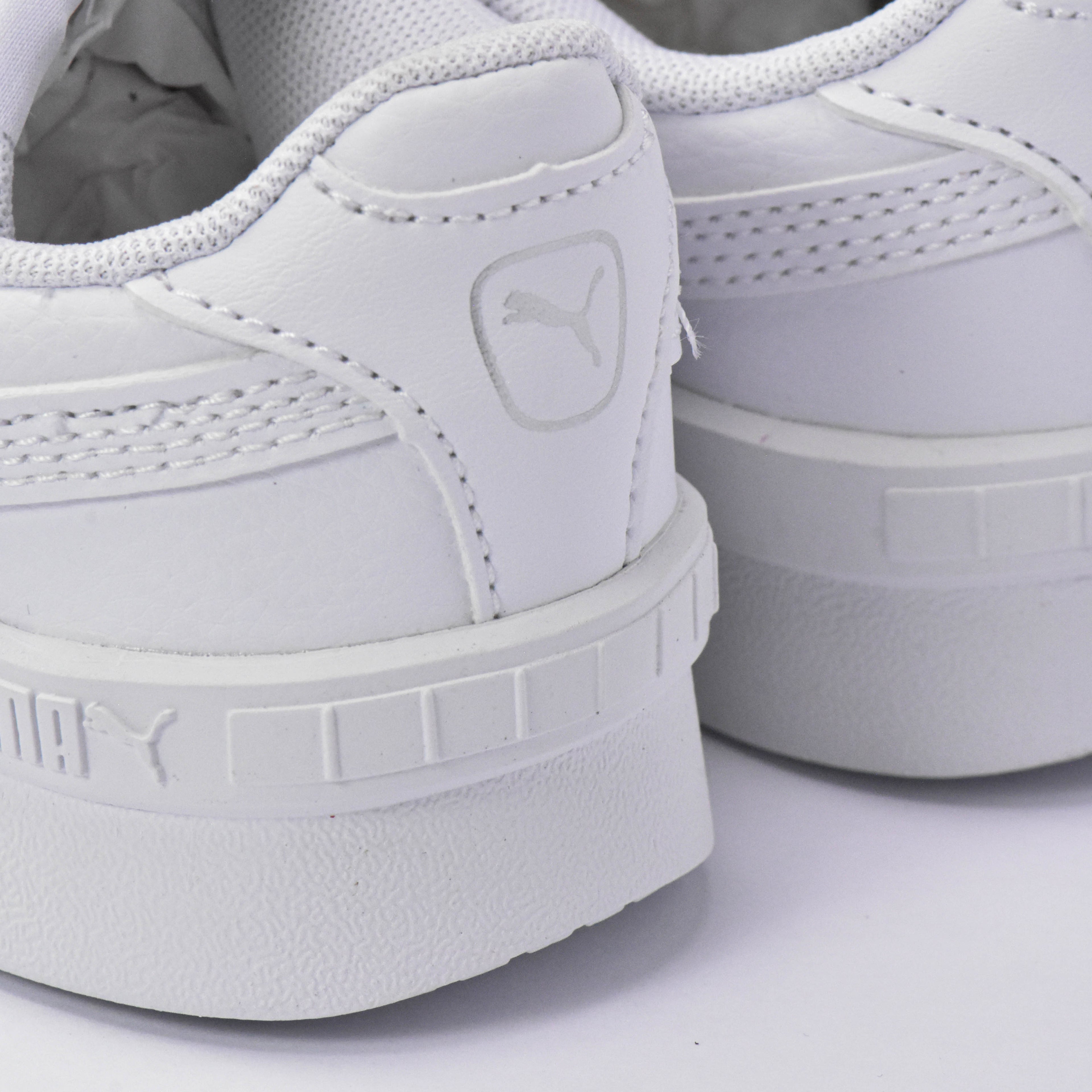Puma Sneakers Jada à Scratch Confortables pour Enfant