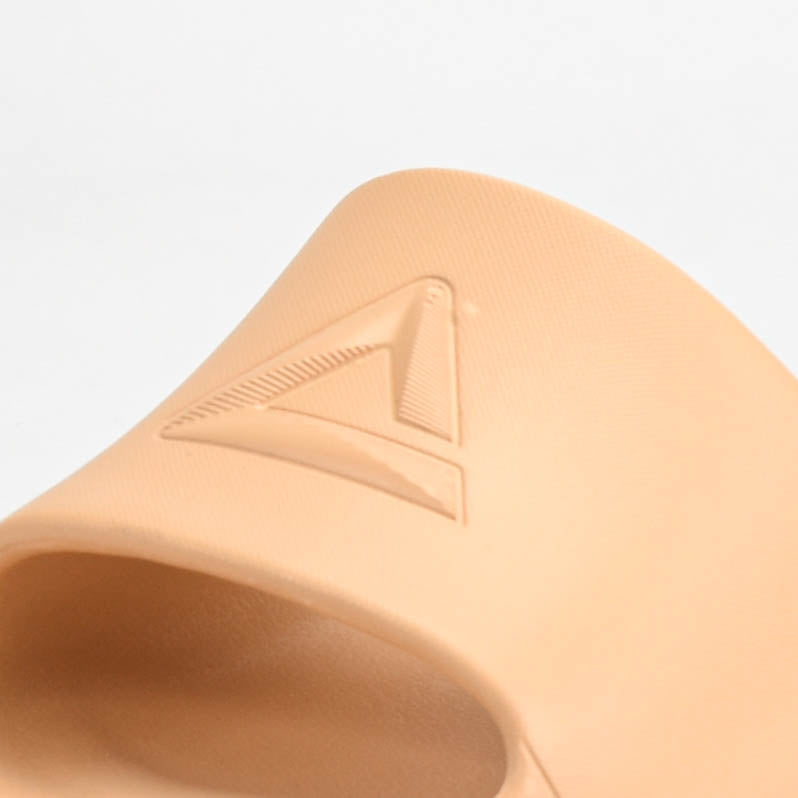 Peak Claquettes Confortables Beige Unisexe
