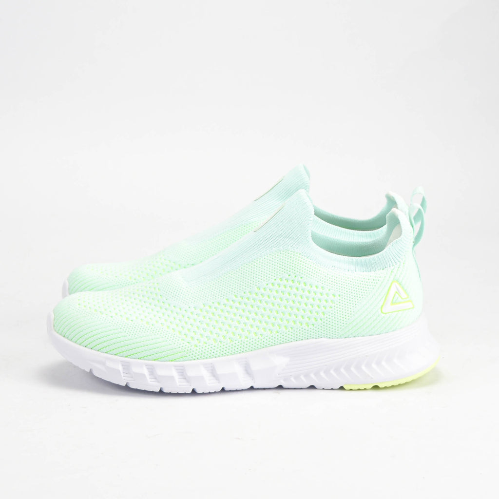 Peak Baskets Slip-on Légères Respirantes Femme