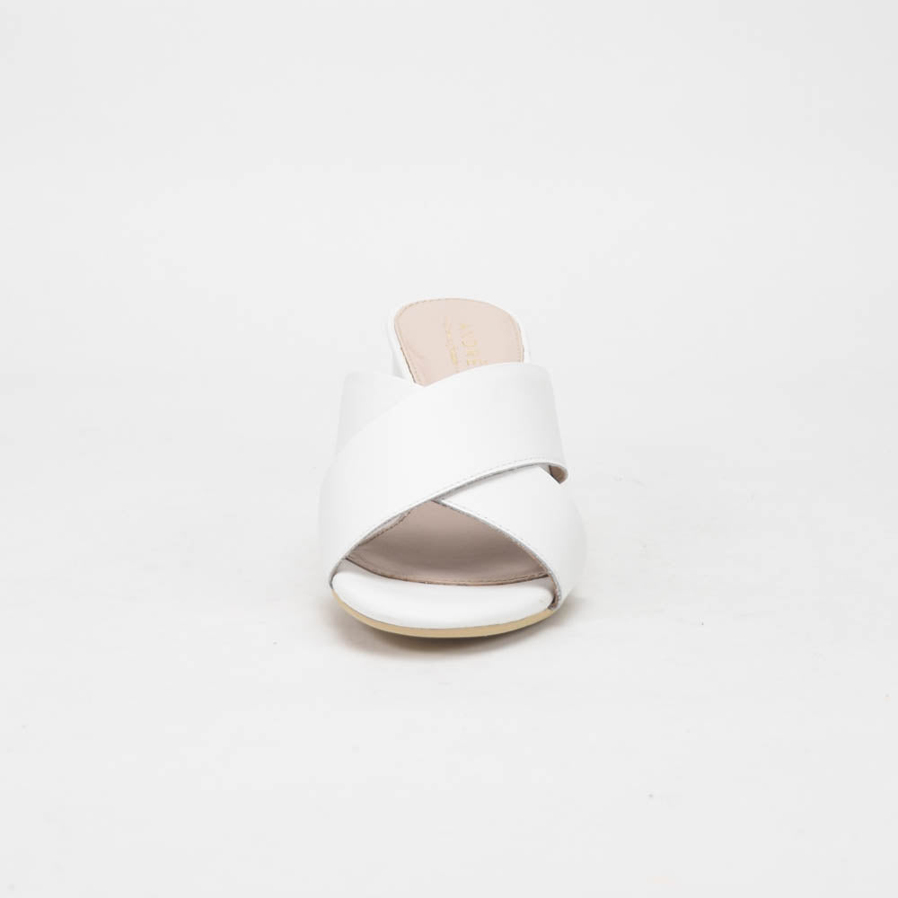 André Mules à Talons Blancs Élégantes Femme