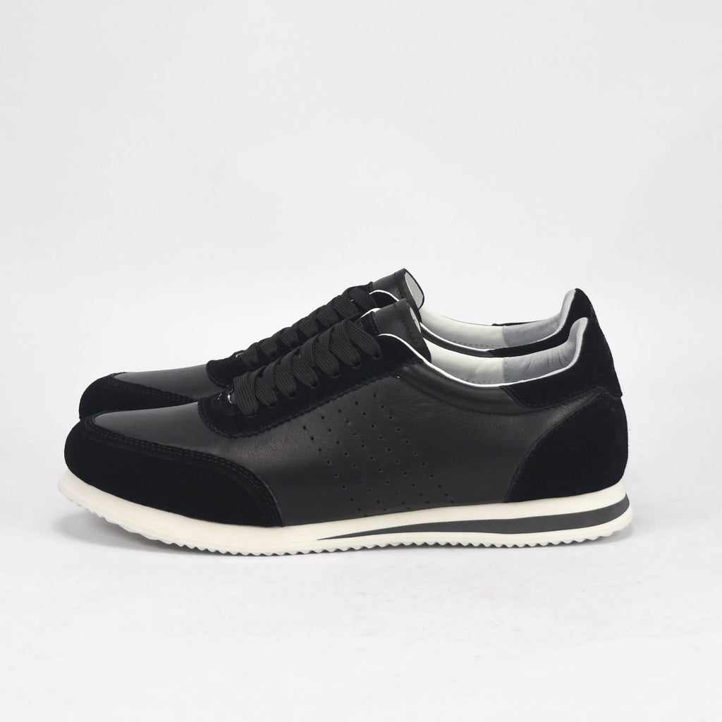 Brunello Cucinelli Baskets Cuir et Daim Noir Homme