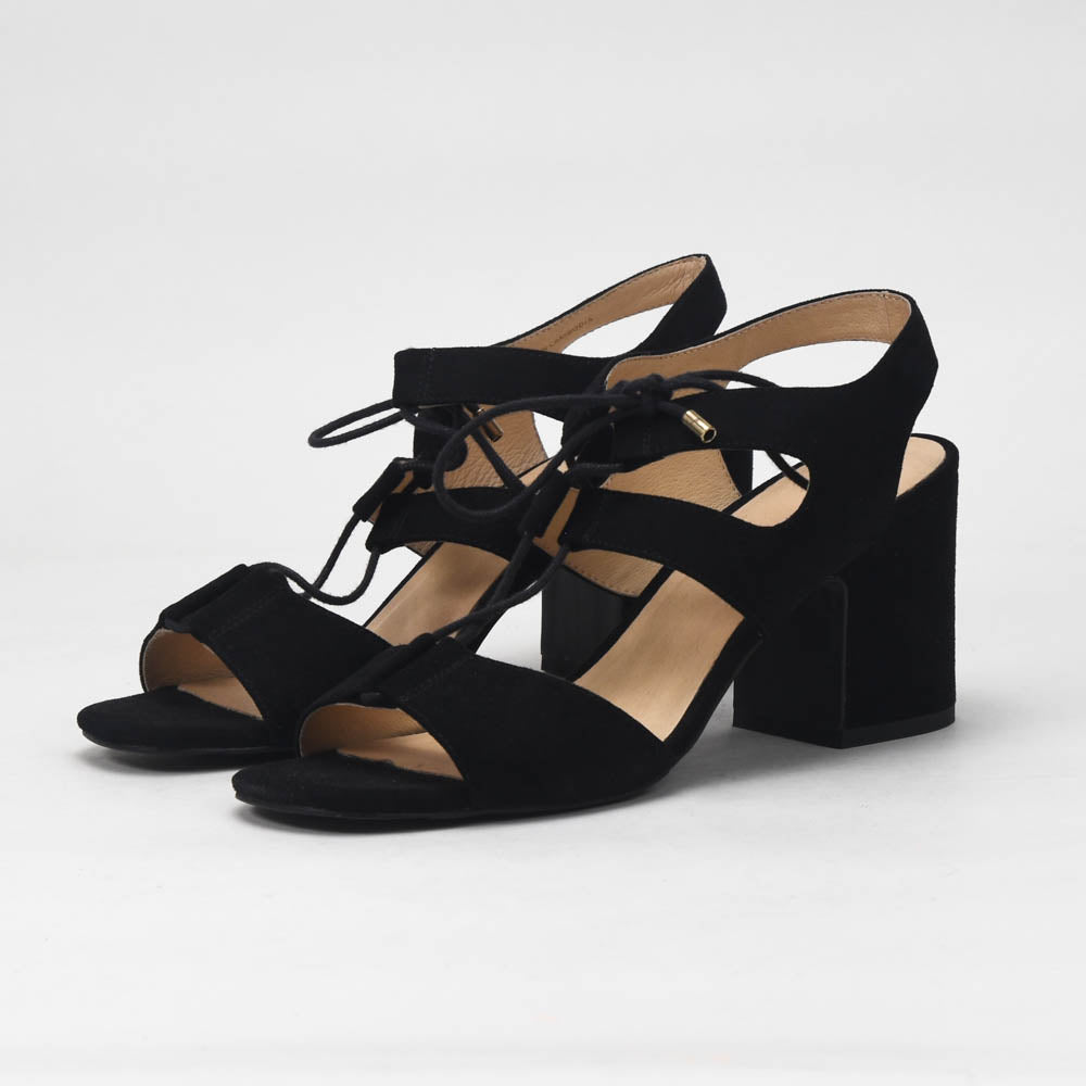 André Sandales à Talons Lacées Élégantes Femme