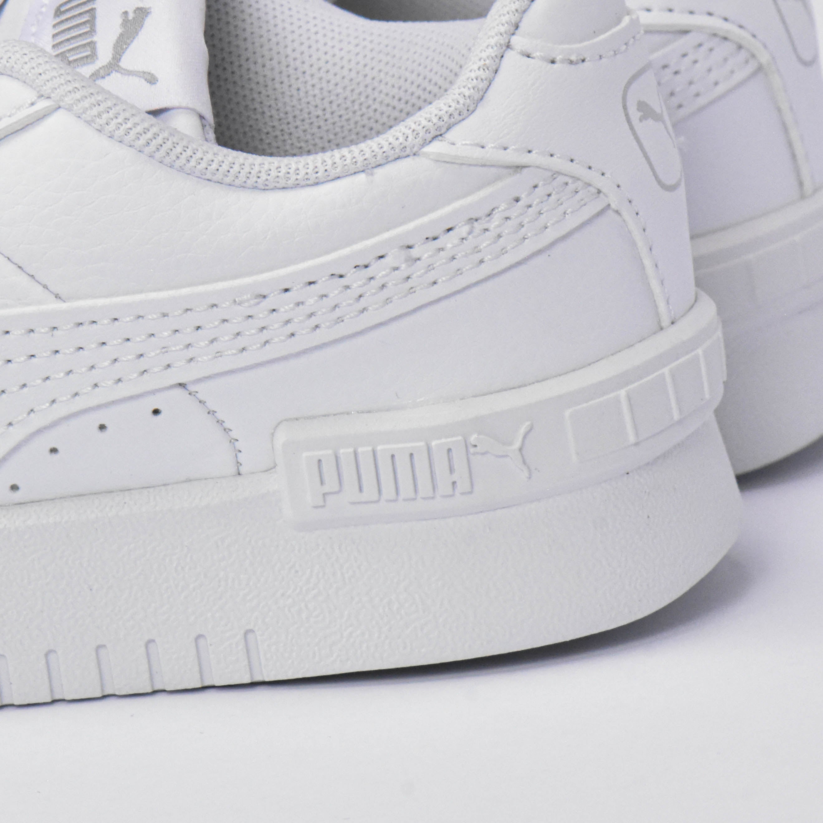 Puma Sneakers Jada à Scratch Confortables pour Enfant