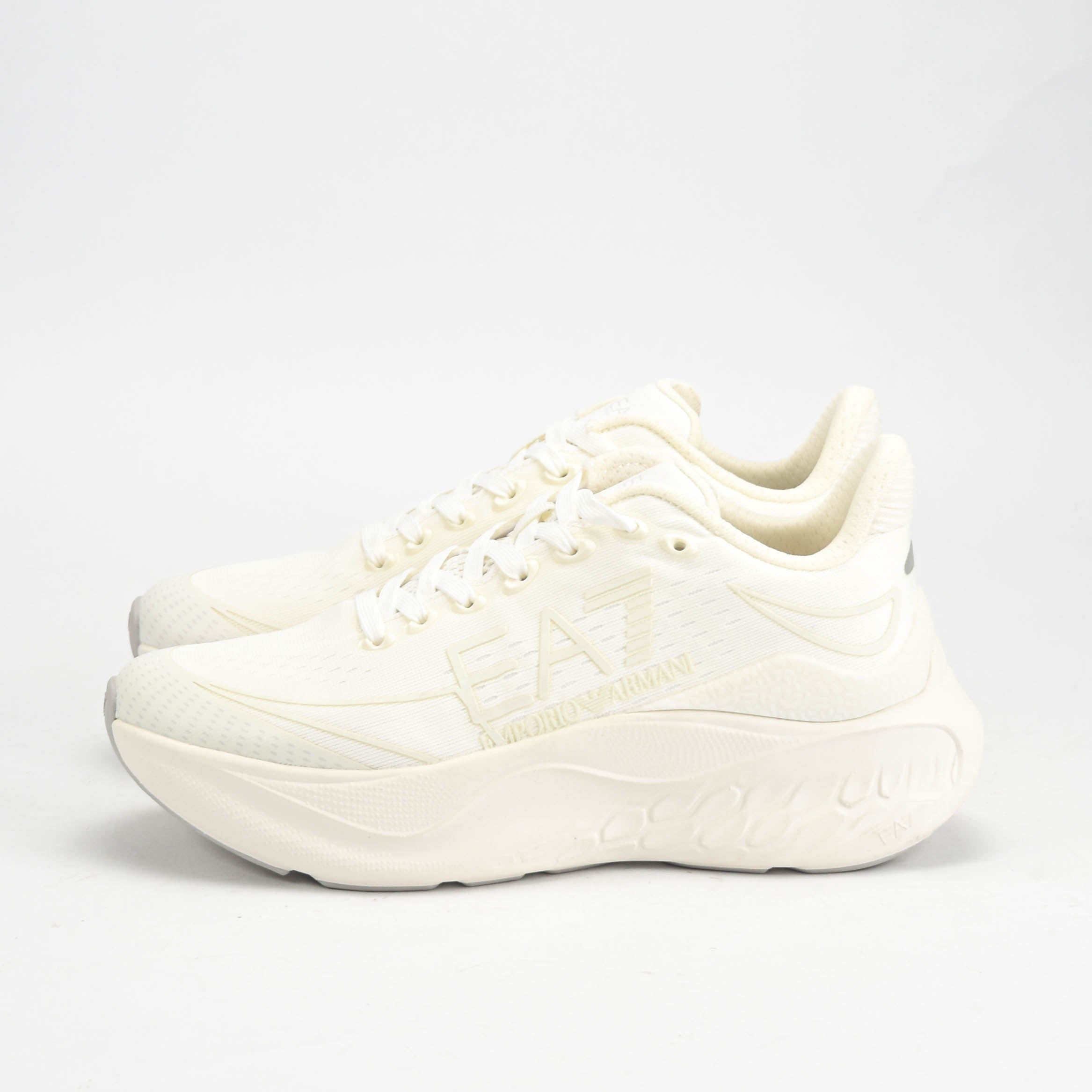 EA7 Emporio Armani Baskets Crusher Distance Blanches Homme