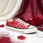 André Baskets Basses Imprimé Bandana Rouge Femme