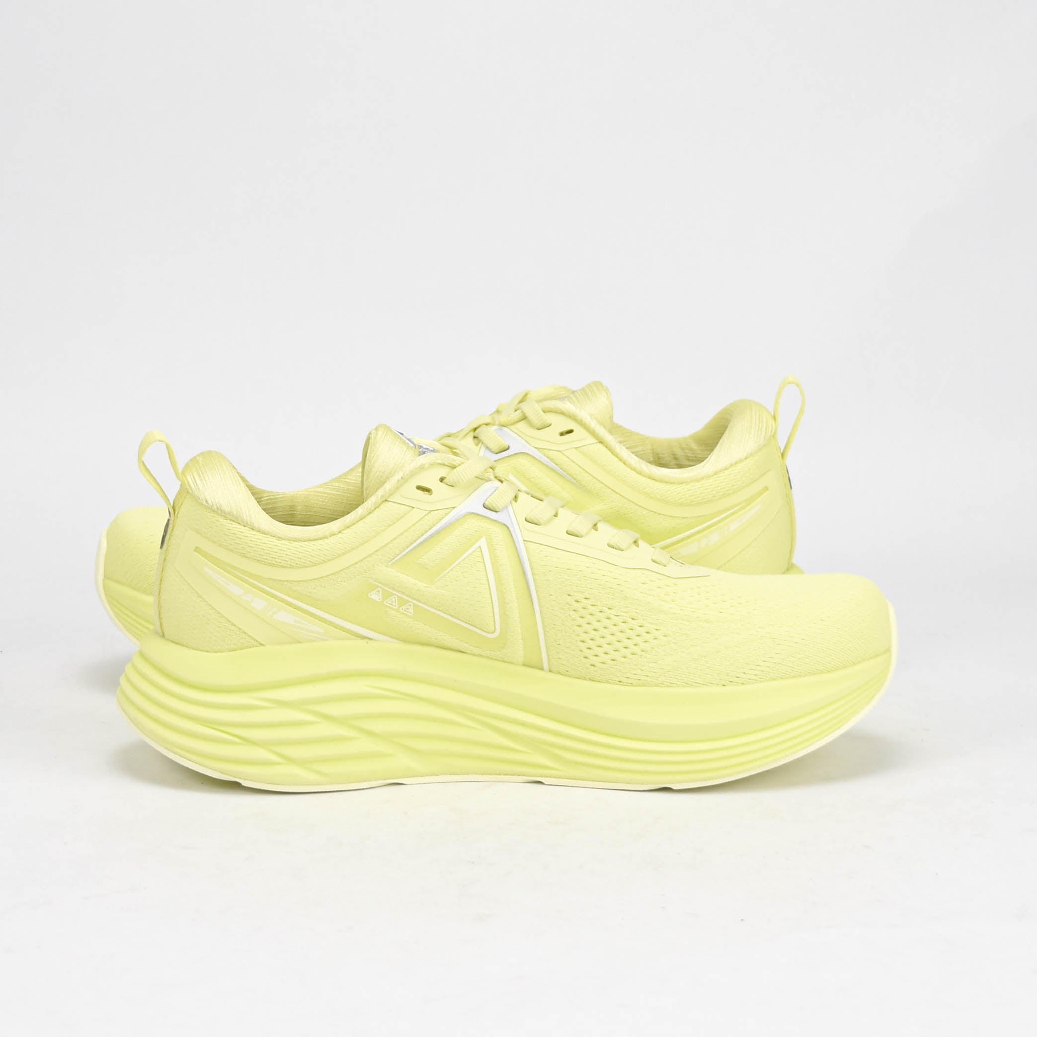 Peak Taichi Baskets de Running Confortables Homme