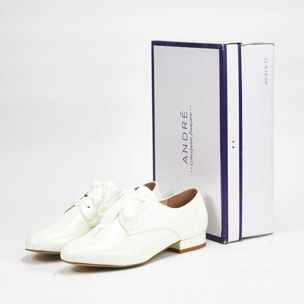 André Chaussures Derby Vernies Élégantes Femme