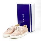 André Derbies en Cuir Perforé Rose Poudré Femme