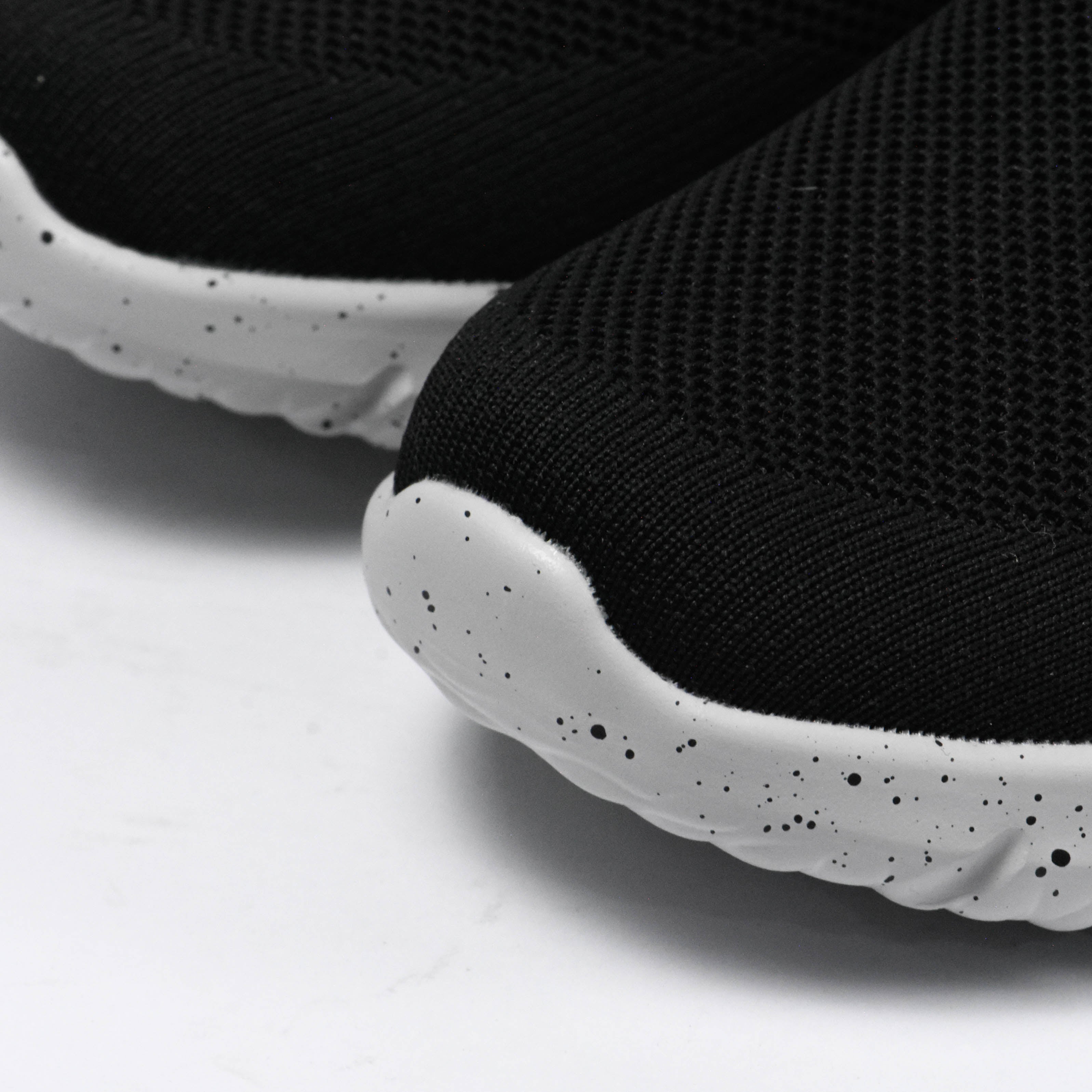 SKECHERS CORWEN﻿ 8