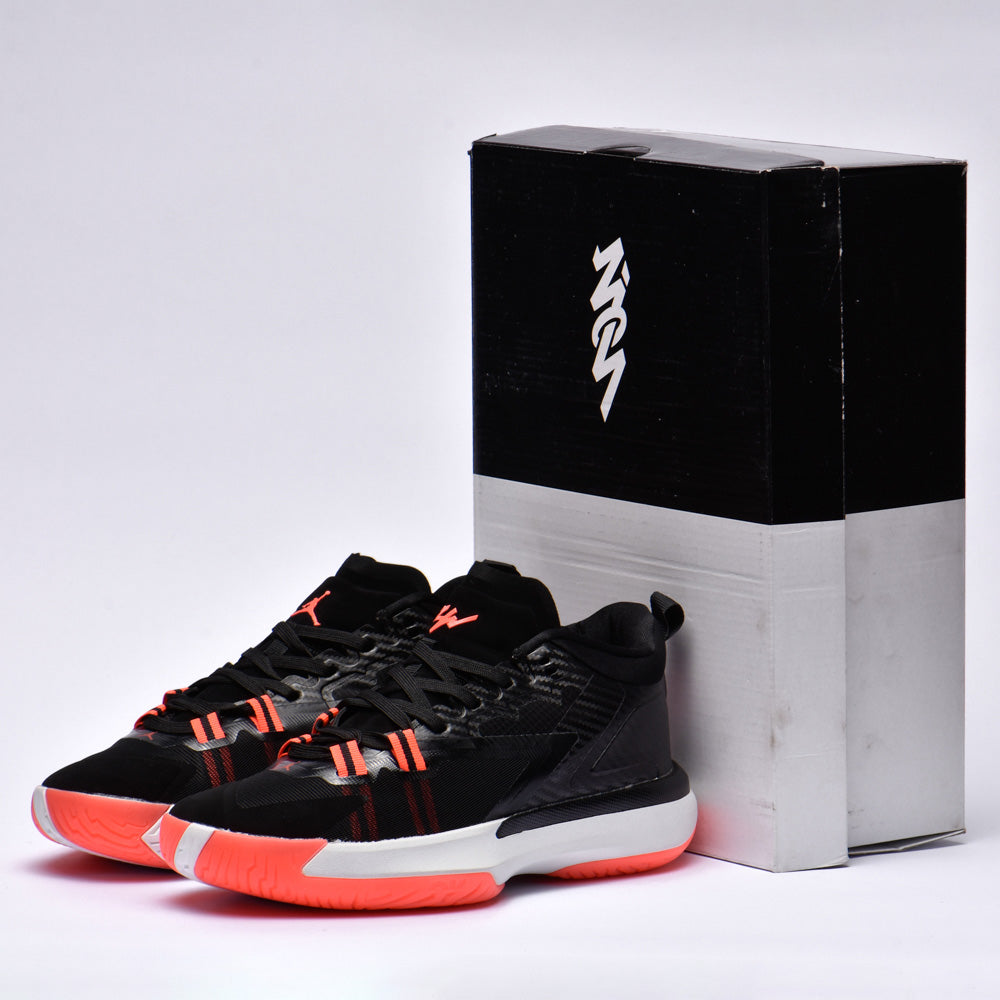 Jordan Zion 1 PF Chaussures de Basketball Performance Homme
