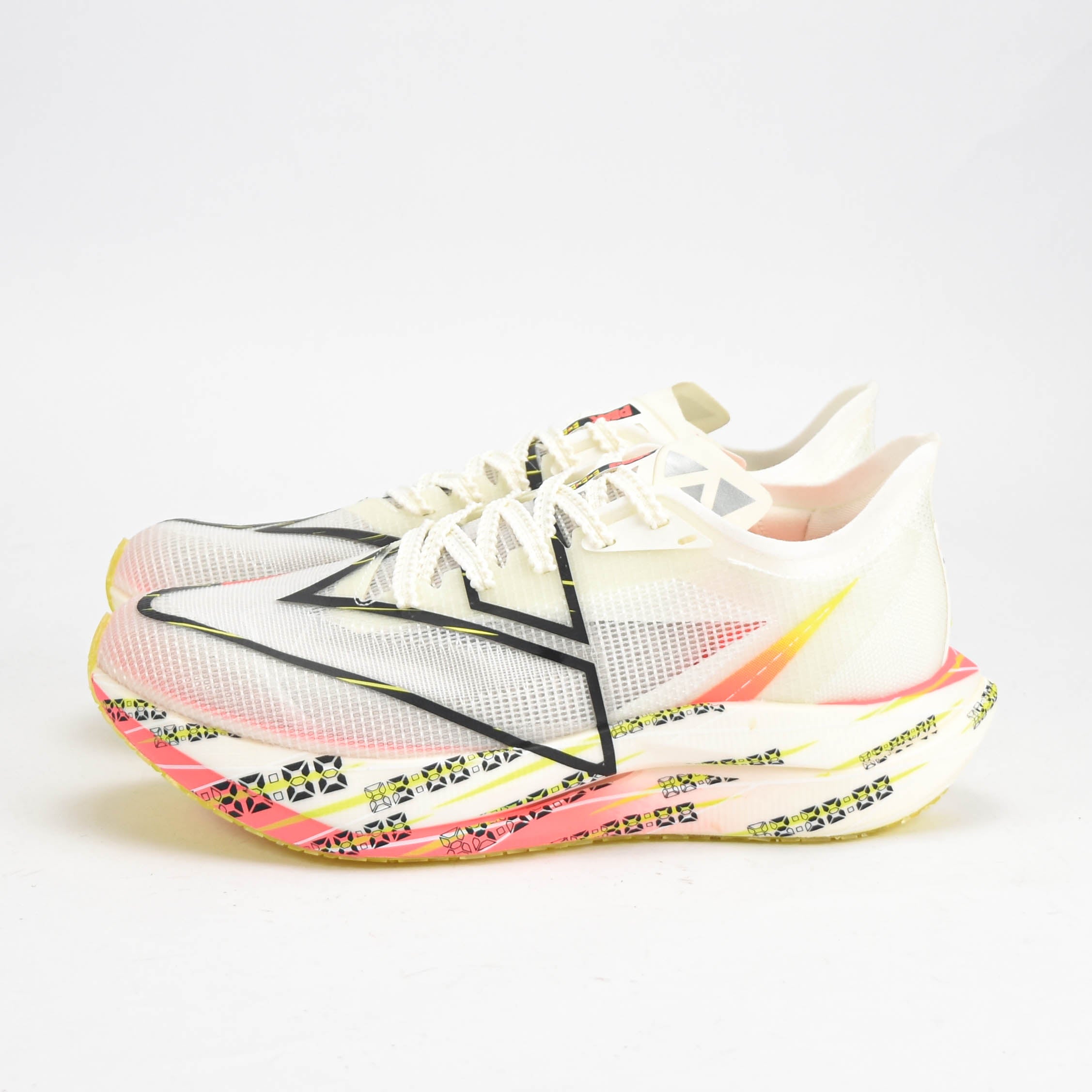 Peak Taichi Baskets Running Performance Homme