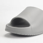 Peak Claquettes Slippers Légères Gris Pierre