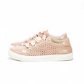 André Baskets Vernies à Lacets Ruban Femme