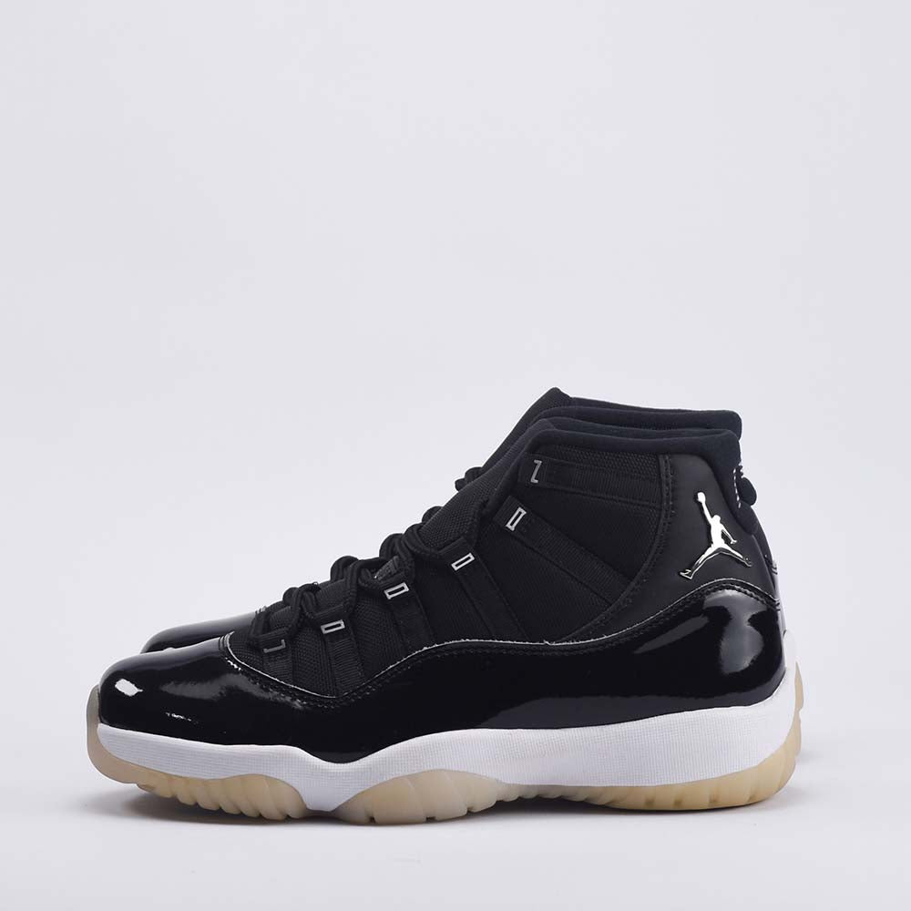 Jordan 11 Sneakers Montantes Noir Homme