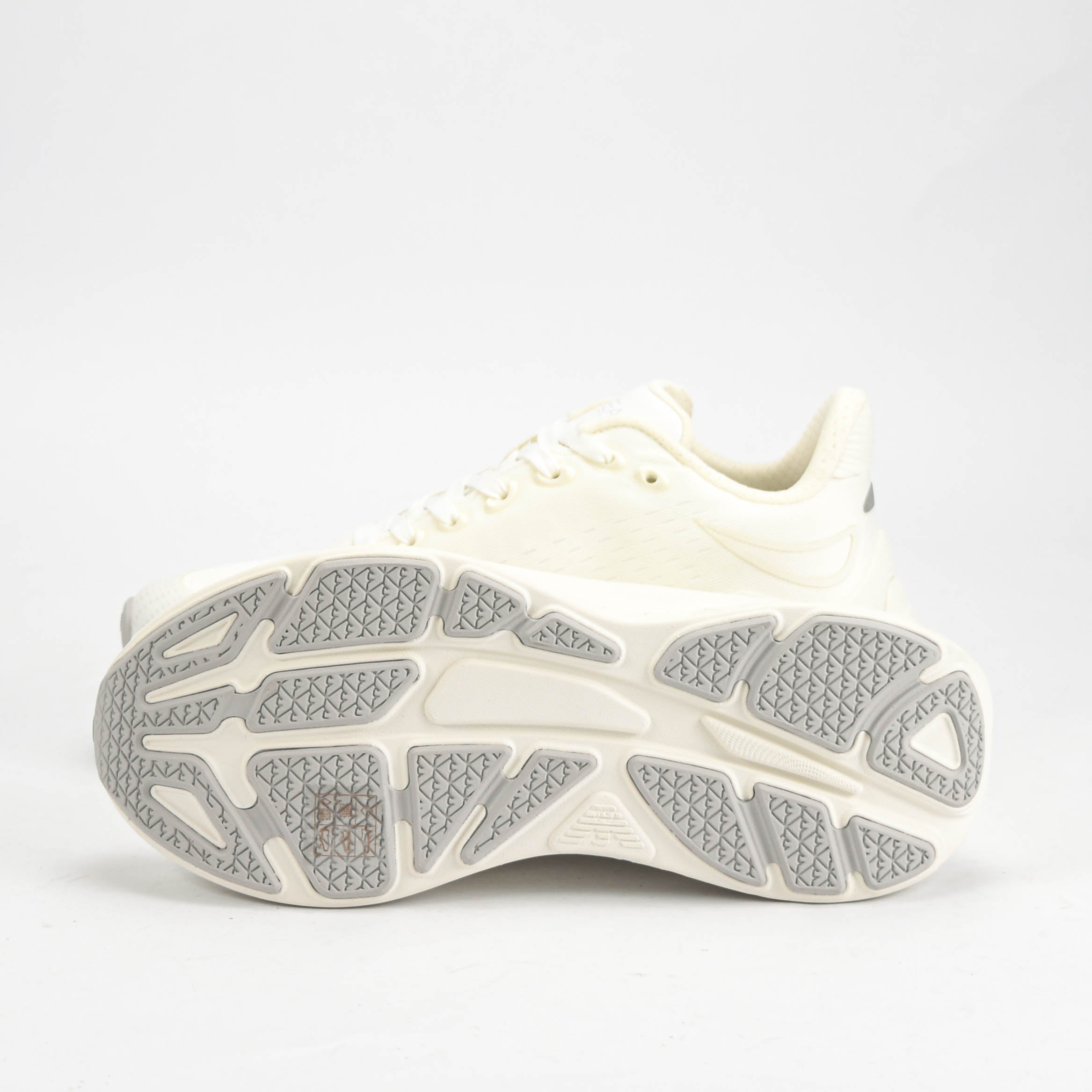 EA7 Emporio Armani Baskets Crusher Distance Blanches Homme