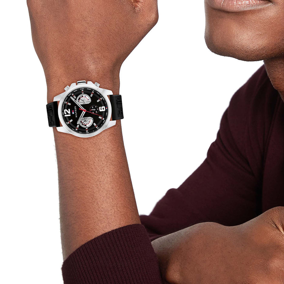 Tommy Hilfiger Montre Sport Multifonction Bracelet Silicone Homme